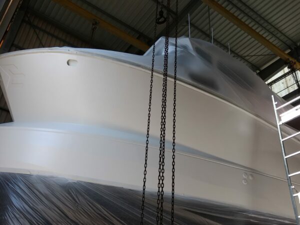 30_construction_navire_Le_Canot_2024_06_28 Préparations pour peintures du navire chalutier polyvalent Le Canot